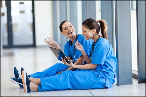 Kỹ năng giao tiếp trong ngành điều dưỡng tại Đức