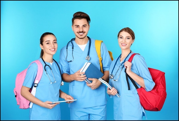 Đi Đức làm điều dưỡng với chương trình chuyển đổi văn bằng